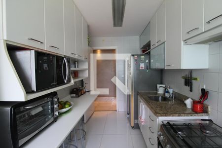 Apartamento à venda com 77m², 2 quartos e 1 vagaCozinha