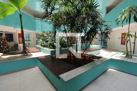 Apartamento à venda com 77m², 2 quartos e 1 vagaHall do prédio