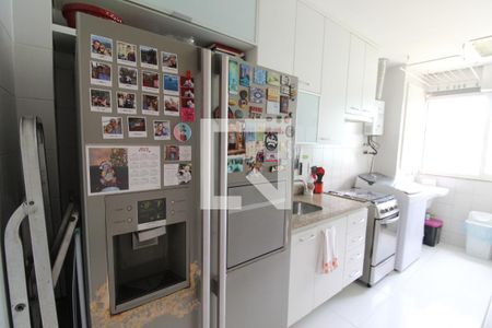 Apartamento à venda com 77m², 2 quartos e 1 vagaCozinha