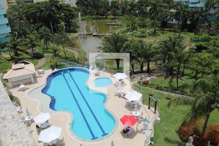 Apartamento à venda com 77m², 2 quartos e 1 vagaVaranda da sala - Vista