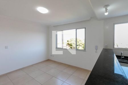 Sala de apartamento para alugar com 2 quartos, 55m² em Dom Bosco, Belo Horizonte