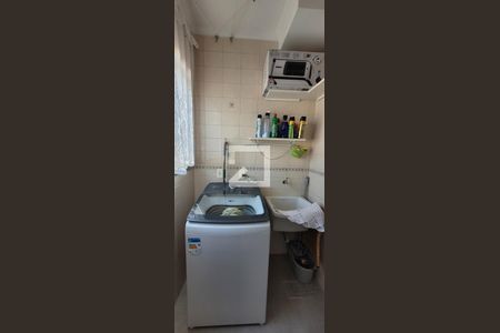 Apartamento à venda com 82m², 2 quartos e 1 vaga Apartamento à venda com 82m², 2 quartos e 1 vagaÁrea de Serviço