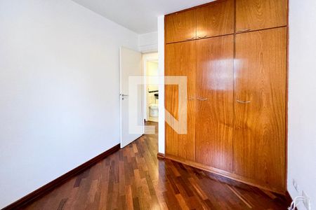 Quarto 1 de apartamento para alugar com 3 quartos, 89m² em Vila Olímpia, São Paulo