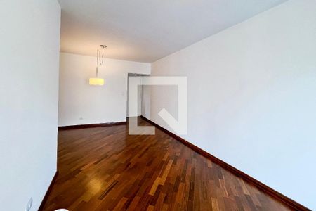 Sala de apartamento para alugar com 3 quartos, 89m² em Vila Olímpia, São Paulo