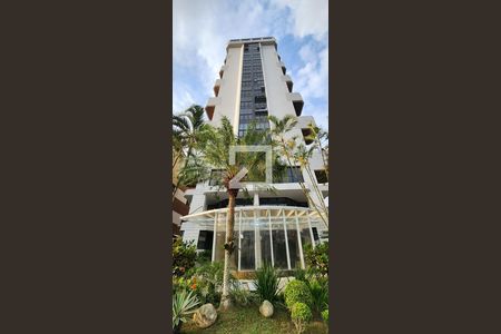 Apartamento para alugar com 117m², 1 quarto e 1 vaga Apartamento para alugar com 117m², 1 quarto e 1 vagaFachada do Prédio