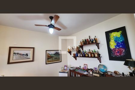 Apartamento para alugar com 117m², 1 quarto e 1 vaga Apartamento para alugar com 117m², 1 quarto e 1 vagaCloset da suíte