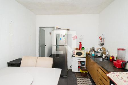 Casa à venda com 160m², 3 quartos e 2 vagasCozinha 