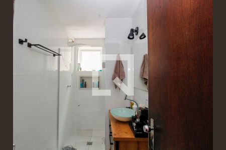 Apartamento à venda com 90m², 3 quartos e 1 vaga Apartamento à venda com 90m², 3 quartos e 1 vagaBanheiro Social