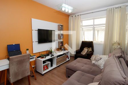 Sala de apartamento à venda com 3 quartos, 90m² em Santo Antônio, Belo Horizonte