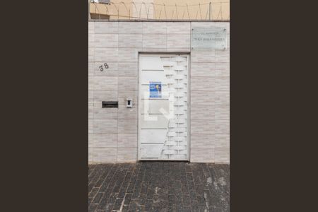 Apartamento à venda com 39m², 2 quartos e sem vaga Apartamento à venda com 39m², 2 quartos e sem vagaFachada com a plaquinha Instalada