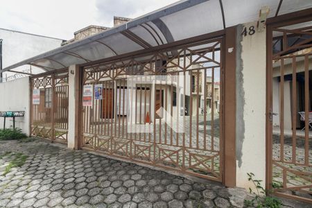 Casa de condomínio para alugar com 70m², 2 quartos e 1 vagaCondomínio - Fachada 