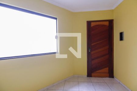 Sala  de casa de condomínio para alugar com 2 quartos, 70m² em Vila Carrão, São Paulo