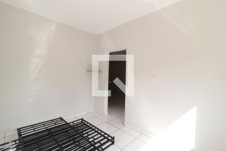 Sala de casa para alugar com 2 quartos, 100m² em Centro, Uberlândia
