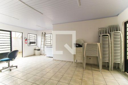 Apartamento para alugar com 42m², 2 quartos e 1 vagaÁrea comum - Salão de festas
