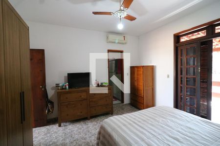 Suíte  de casa à venda com 4 quartos, 200m² em Portuguesa, Rio de Janeiro