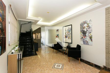 Sala de casa à venda com 3 quartos, 340m² em Jardim Textil, São Paulo