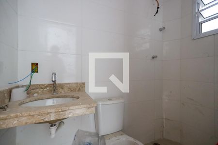 Banheiro de apartamento à venda com 1 quarto, 27m² em Parque Vitoria, São Paulo
