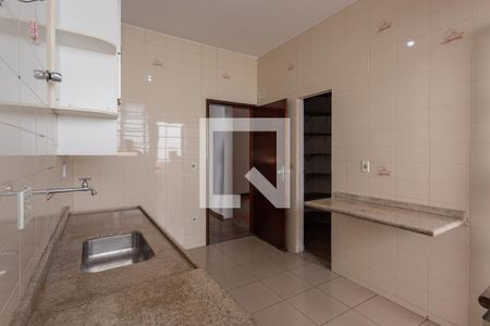 Casa à venda com 257m², 3 quartos e 4 vagasCozinha