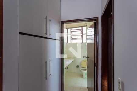 Casa à venda com 257m², 3 quartos e 4 vagasArea de serviço