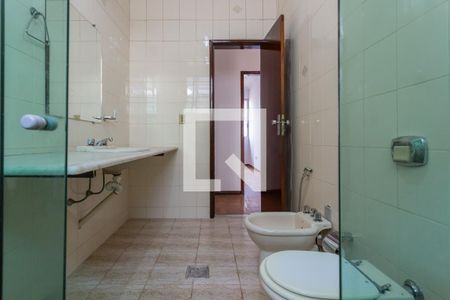 Casa à venda com 257m², 3 quartos e 4 vagasBanheiro