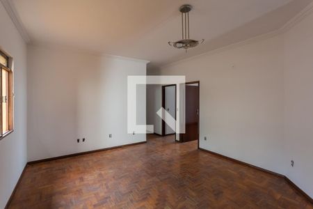 Sala de casa à venda com 3 quartos, 257m² em Dona Clara, Belo Horizonte