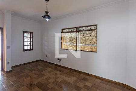Sala de casa à venda com 3 quartos, 257m² em Dona Clara, Belo Horizonte