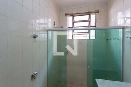 Casa à venda com 257m², 3 quartos e 4 vagasBanheiro