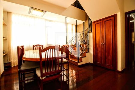 Sala  de apartamento à venda com 4 quartos, 230m² em Santo Antônio, Belo Horizonte