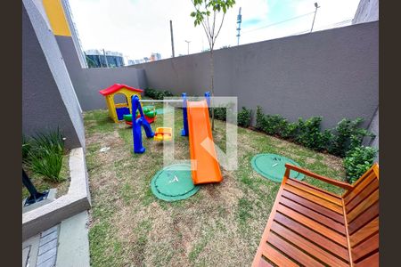 Apartamento para alugar com 34m², 2 quartos e sem vaga Apartamento para alugar com 34m², 2 quartos e sem vagaÁrea comum - Playground