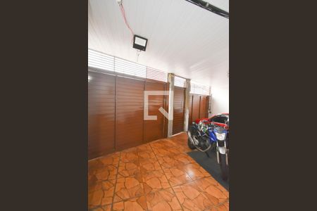 Casa à venda com 120m², 2 quartos e 1 vagaÁrea comum
