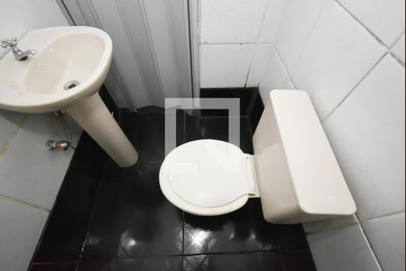 Casa à venda com 120m², 2 quartos e 1 vagaBanheiro da Suíte 2