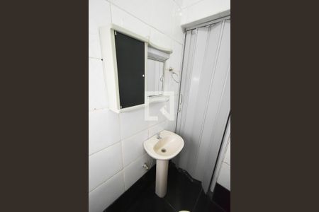 Casa à venda com 120m², 2 quartos e 1 vagaBanheiro da Suíte 2