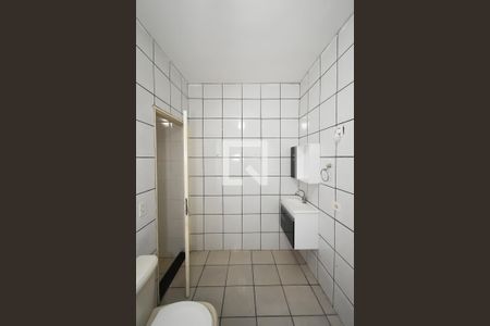 Casa à venda com 120m², 2 quartos e 1 vagaBanheiro