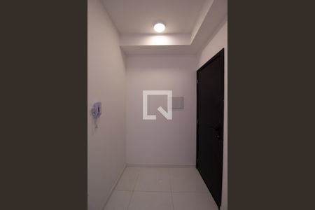 Porta de kitnet/studio para alugar com 1 quarto, 27m² em Tatuapé, São Paulo