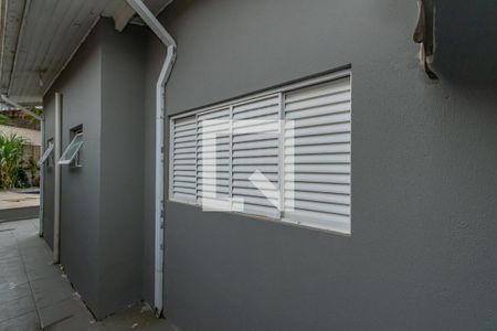 Casa à venda com 115m², 4 quartos e 4 vagas Casa à venda com 115m², 4 quartos e 4 vagasCorredor