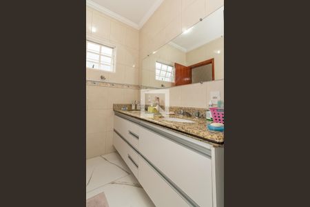 Casa à venda com 115m², 4 quartos e 4 vagas Casa à venda com 115m², 4 quartos e 4 vagasBanheiro da Suíte 3