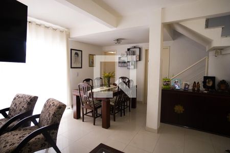 Sala de casa à venda com 4 quartos, 200m² em Castelo, Belo Horizonte