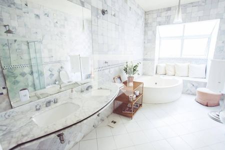 Casa à venda com 540m², 7 quartos e 1 vagaBanheiro da Suíte