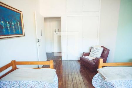 Casa à venda com 540m², 7 quartos e 1 vagaQuarto 1