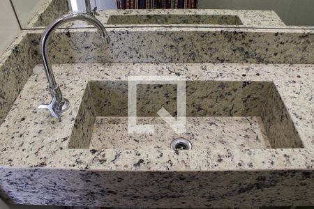 Apartamento para alugar com 36m², 2 quartos e sem vagaBanheiro