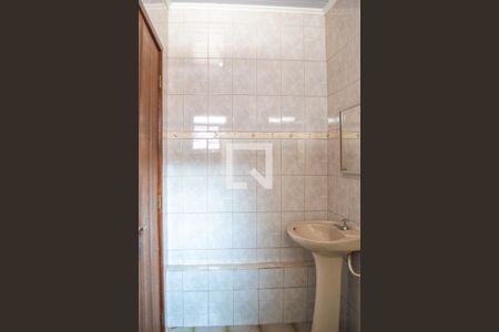 Casa à venda com 160m², 4 quartos e 1 vagaBanheiro