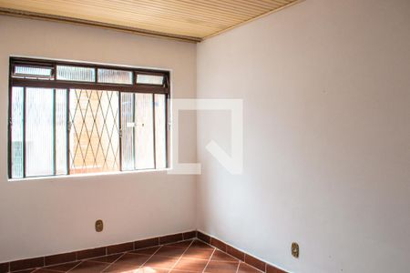 Casa à venda com 160m², 4 quartos e 1 vagaQuarto