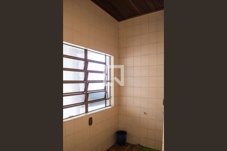 Casa à venda com 160m², 4 quartos e 1 vagaArea de serviço