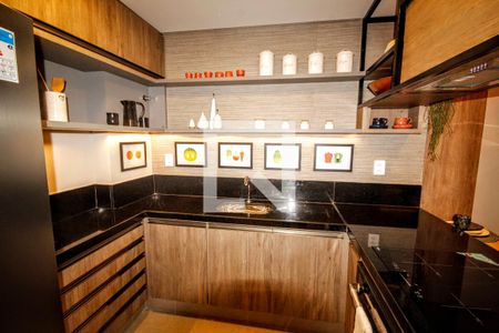 Cozinha de apartamento à venda com 1 quarto, 40m² em Santa Tereza, Belo Horizonte
