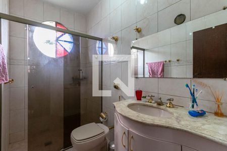 Banheiro Social de casa à venda com 3 quartos, 205m² em Alto Caiçaras, Belo Horizonte