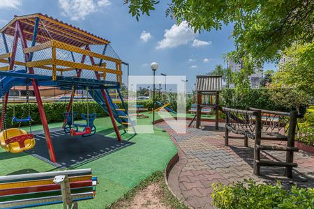 Apartamento para alugar com 69m², 2 quartos e 1 vaga Apartamento para alugar com 69m², 2 quartos e 1 vagaÁrea comum - Playground