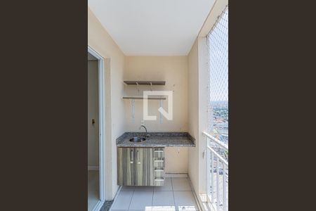 Varanda da sala de apartamento para alugar com 2 quartos, 69m² em Vila Albertina, São Paulo