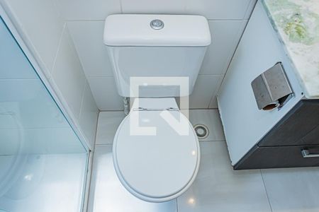 Apartamento para alugar com 69m², 2 quartos e 1 vaga Apartamento para alugar com 69m², 2 quartos e 1 vagaBanheiro social