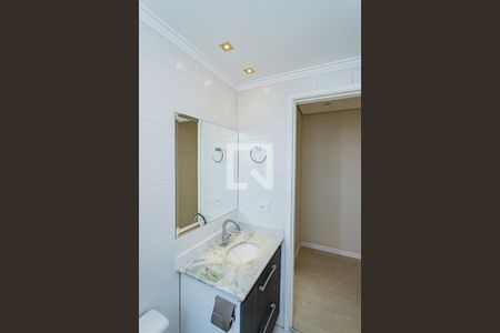 Apartamento para alugar com 69m², 2 quartos e 1 vaga Apartamento para alugar com 69m², 2 quartos e 1 vagaBanheiro social