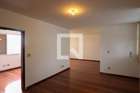 Sala de apartamento para alugar com 3 quartos, 114m² em Savassi, Belo Horizonte